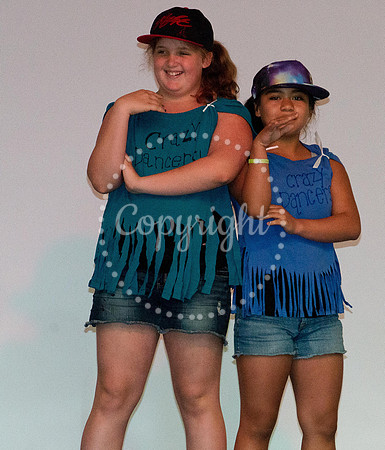Crazy Dancers